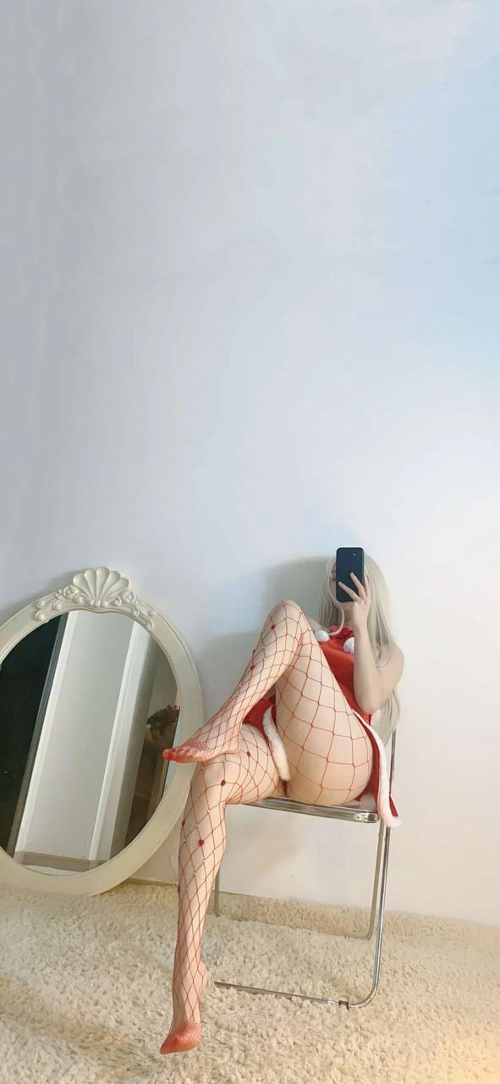 俏妞qiaoniuTT – NO.057 红色网丝 1